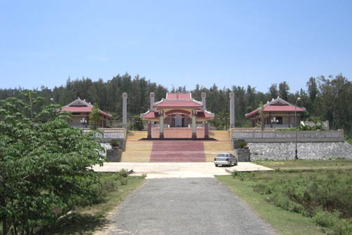 Đền thờ Trương Định ở Sơn Tịnh, Quảng Ngãi. 