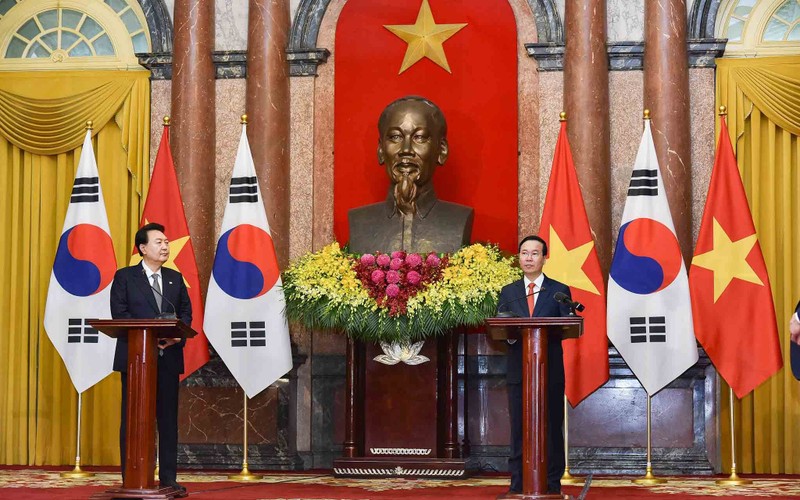 Tổng thống Hàn Quốc kết thúc tốt đẹp chuyến thăm cấp Nhà nước tới Việt Nam