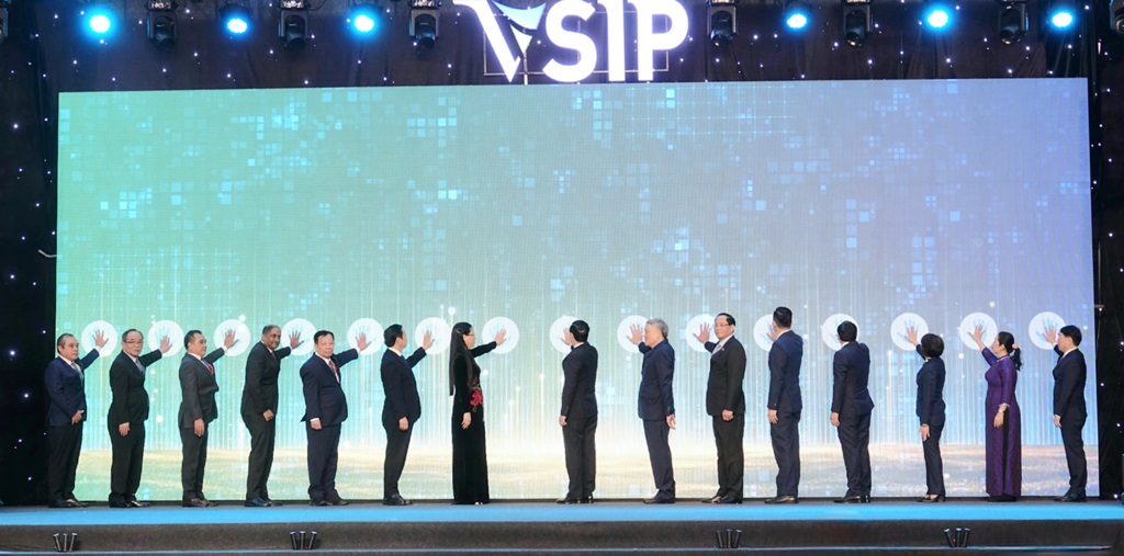 Video: Lễ Kỷ niệm 10 năm thành lập VSIP Quảng Ngãi 