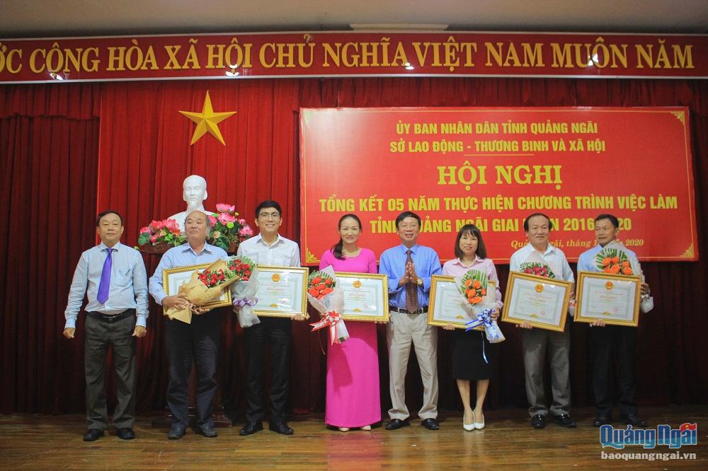 Tổng kết 5 năm thực hiện chương trình việc làm tỉnh Quảng Ngãi giai đoạn 2016-2020.