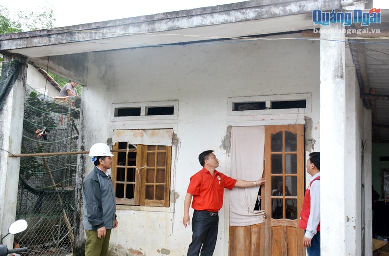 Hội Chữ thập đỏ tỉnh: Cấp phát tiền đợt 1 cho 70 hộ dân bị thiệt hại do thiên tai