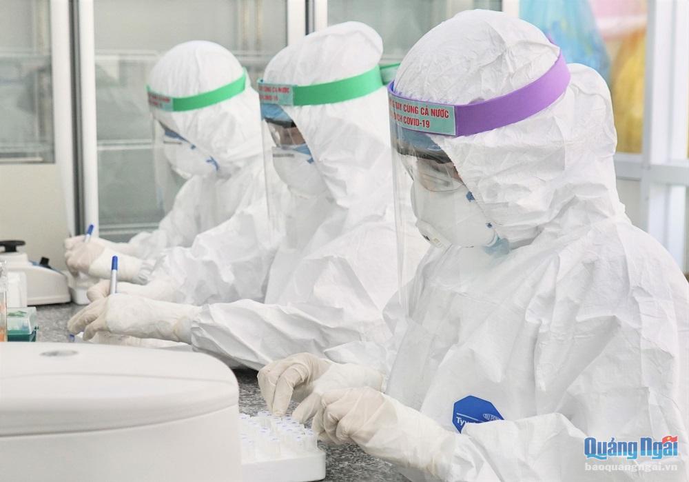 Gần 2.400 công nhân Công ty TNHH Properwell Việt Nam âm tính với vi rút SARS-CoV-2