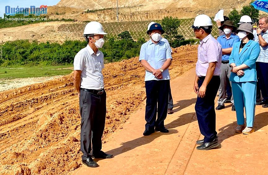 Kiểm tra, chỉ đạo giải quyết vướng mắc các dự án tại huyện Sơn Hà