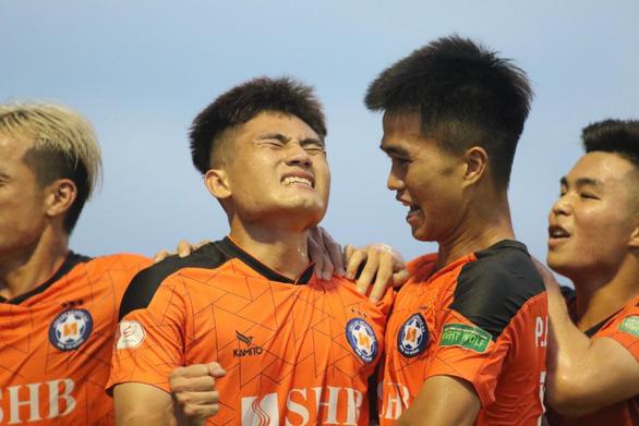 Cầu thủ trẻ tỏa sáng, SHB Đà Nẵng hạ Sông Lam Nghệ An 3-1