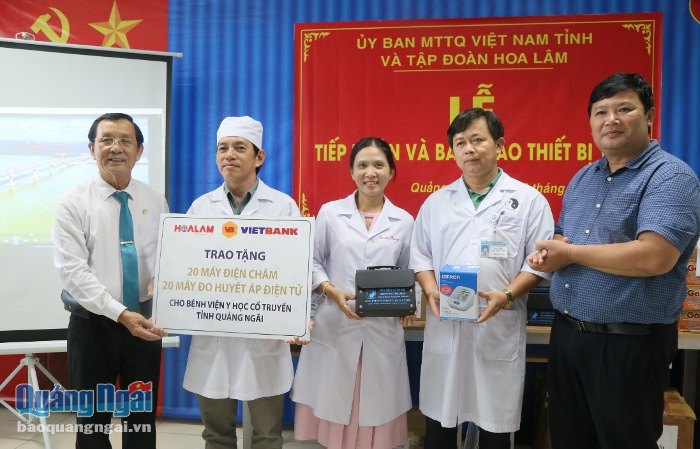 Ủy ban MTTQ Việt Nam tỉnh: Tiếp nhận và bàn giao thiết bị y tế