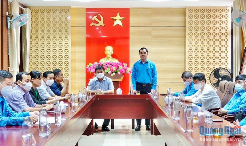 Ủy viên Trung ương Đảng, Chủ tịch Tổng LĐLĐ Việt Nam Nguyễn Đình Khang phát biểu tại chương trình