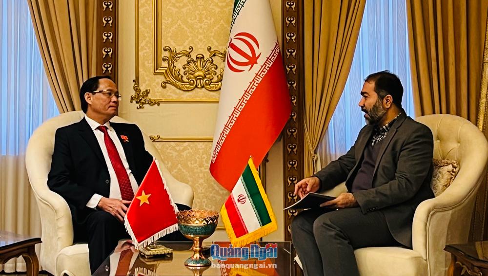Thượng tướng, Phó Chủ tịch Quốc hội Trần Quang Phương làm việc với lãnh đạo nhà nước Iran