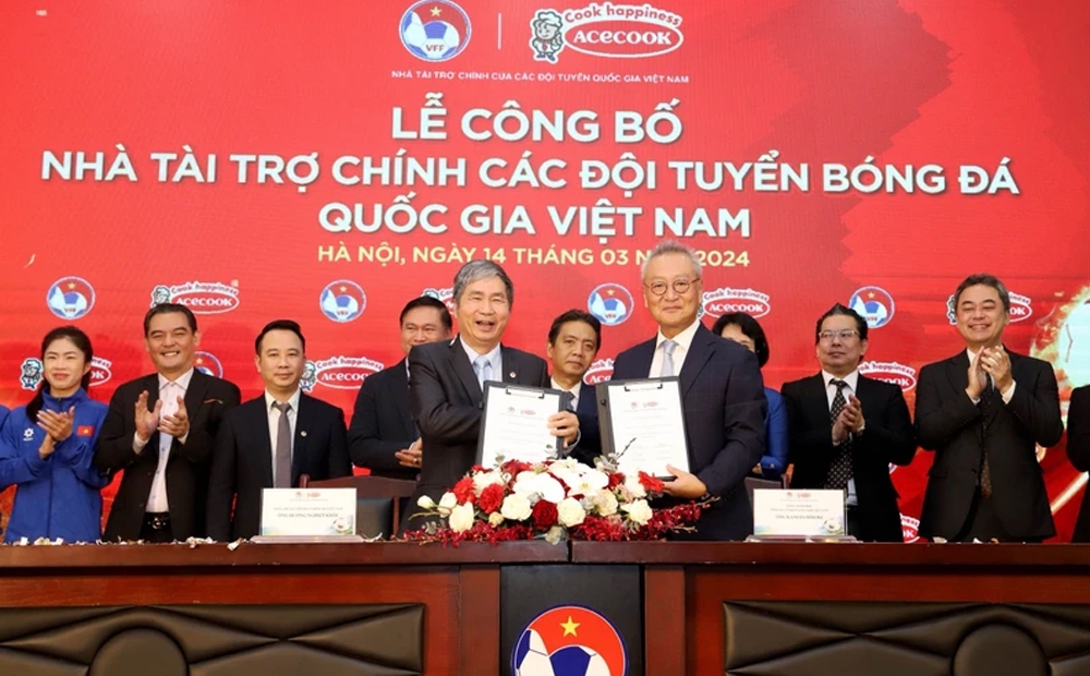 Acecook thành đối tác hàng đầu của bóng đá Việt Nam