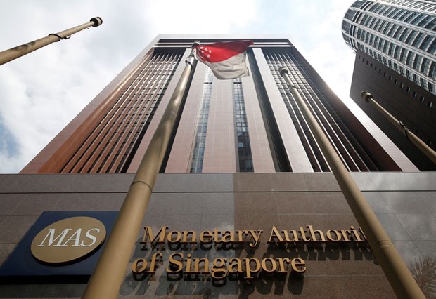 Singapore tạm dừng thắt chặt chính sách tiền tệ