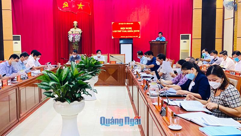 Huyện ủy Bình Sơn: Tổ chức Hội nghị lần thứ tám, khóa XXVII