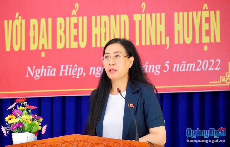 Bí thư Tỉnh ủy Bùi Thị Quỳnh Vân tiếp xúc cử tri tại xã Nghĩa Hiệp